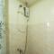 Scarlet Suites Condominium - Babak