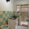 Big house 6 bedrooms , free parking