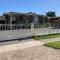 Big house 6 bedrooms , free parking