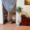 Tiny Garden House Cat Ba