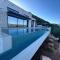 Go-Blue Star, Villa Sea