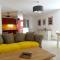Appartement convivial à Aigues-Mortes, piscine partagée
