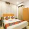 FabHotel Pranjul Inn