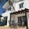 Coral Bay Sunbeam Villa