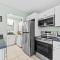 Go to the beach from expansive heated pool home - Fort Myers Beach