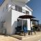 Coral Bay Sunbeam Villa