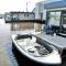 Holiday Home Harboursuite Woudsend incl- motorboot by Interhome - Woudsend