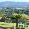 Villa con Splendido Giardino e Vista Mare a Osseddu - Olbia