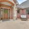 Dock and Game Room Alvarado Lake Getaway! - Alvarado