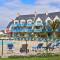 LocaLise - A18 - Appartement avec balcon - Petite vue mer à travers le palmier - Piscine de avril à septembre - Wifi inclus - Animaux admis - Draps inclus - Parking inclus - Le Guilvinec