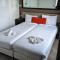 Disneyland Deluxe flat, outside pool, Climatisation, 1 min to Disney Parks - Serris