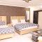 Royal Fort Executive Hotel Gulberg