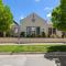 Elim Valley Retreat 2 Private Pool Neighboring Homes, 2 Spacious Kitchens, and more