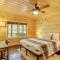 Ellijay Mountain Cabin with Hot Tub and Spacious Deck - Эллиджей