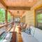 Ellijay Mountain Cabin with Hot Tub and Spacious Deck - Эллиджей