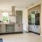 Newly renovated luxurious Villa / hottub / sauna / 7 bedrooms