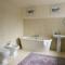 The Beeches - Chatsworth Apartment No 2 - Sleeps 4 - Baslow