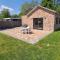Beachside Getaway with Garden & barbecue