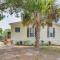 Waterfront Weeki Wachee Home with Kayaks! Waterfront Weeki Wachee Home with Kayaks!