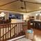 WHITE CORAL Exceptional 4BR KaMilo Home with Ocean View and Bikes - وايكولوا