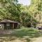 Onyx Oasis - Devils Den - Huge Yard & Pet Friendly - Sleeps 5 - Williston