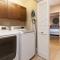 WHITE CORAL Exceptional 4BR KaMilo Home with Ocean View and Bikes - وايكولوا