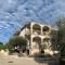 Seafront Apartment Jadri