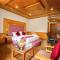 Sarthak Regency by M K Hospitality,Rangri, Manali,HP,Just 1 kms from Volvo parking - Манали
