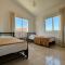 Coral Bay Sunbeam Villa