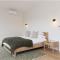 Sunset Villa - brand new home 200m from the beach - top floor only