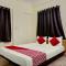 OYO KINGS HOTEL