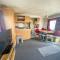 Great 6 Berth Caravan With Side Decking In Heacham Ref 21054A