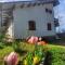 Homestay in Tuscan countryside with private bathroom and terrace