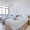 Seafront 3BR APT in Sliema with Private Balcony by 360 Estates - Слима