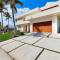 Modern Luxurious Beach Retreat-5 Br with/pool - هوليوود