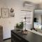 Cape Winelands Mountain View Getaway - Dalsig