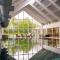 Eider Cottage: Lake View & Access in the Cotswolds - Cirencester