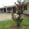 Nassau Holiday Motel