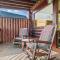 Beauty and the Bear Cabin with Private Hot Tub