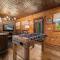 Beauty and the Bear Cabin with Private Hot Tub