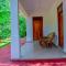 Weaver Bird Villa