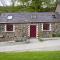 Old Oak Barn - A beautifully converted barn in idyllic setting, extremely child friendly