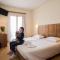 THOLOS HOTEL