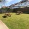 Great one bed 1st floor flat close to the beach