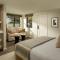 Stilwell Hotel