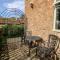 Decca cottage is Cheerful one bedroom cottage - York