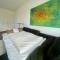 Stylische Wohnung 100 m2 mit Büro und Terrasse - مولدورف