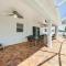Heated Pool and Patio Canal-Front Cape Coral Home! - Кейп-Корал
