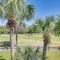 Sunny Edisto Island Duplex - Half Mile to Beach! - جزيرة اديستو