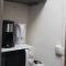Chambre Spacieuse - Dressing - SDB communes - Parking Privé - Nîmes